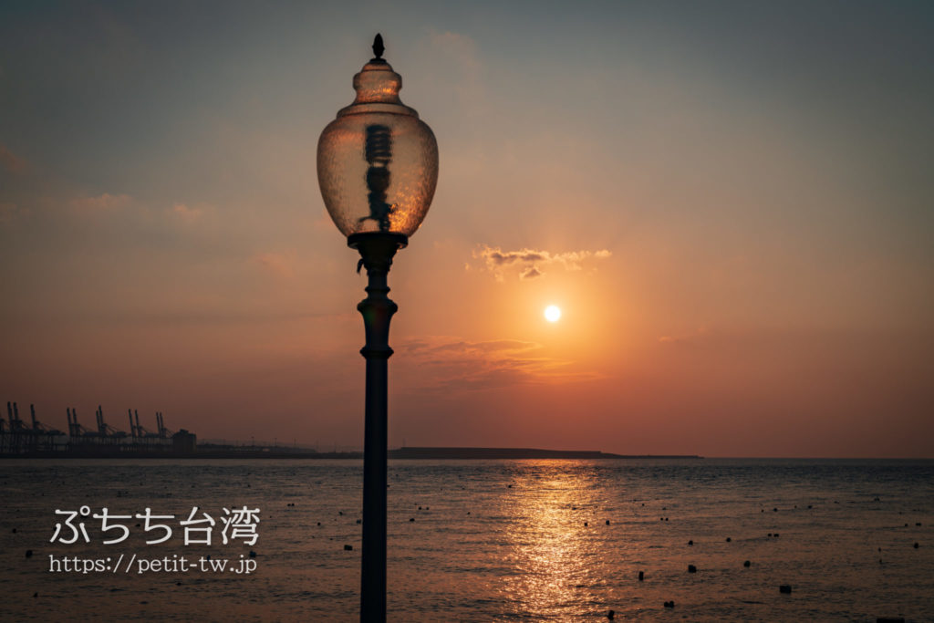 台湾の淡水の夕日
