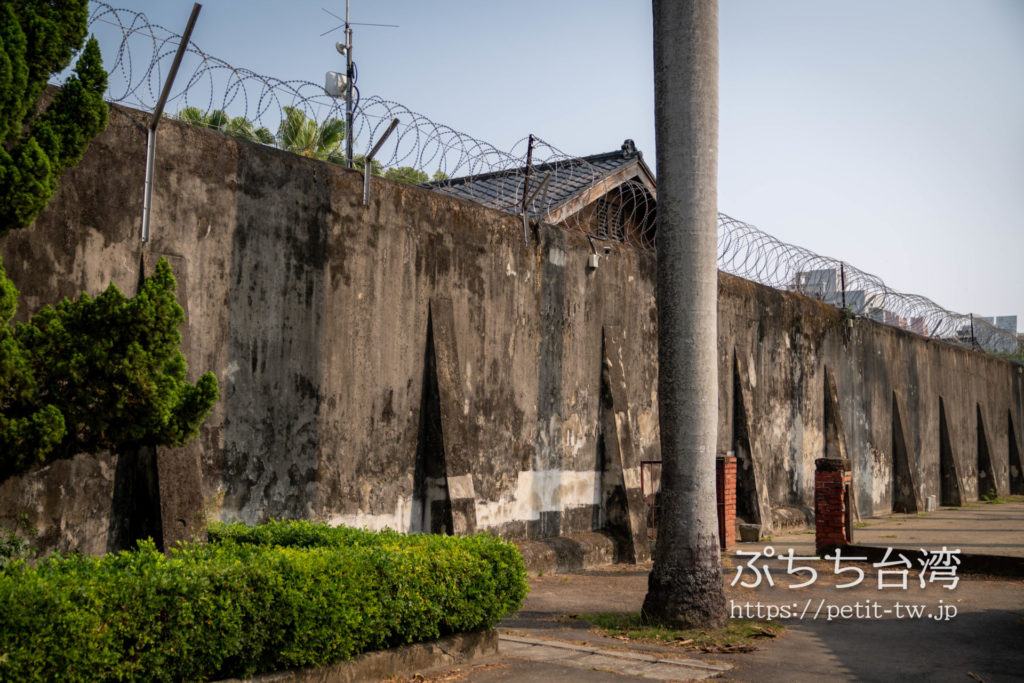 台湾嘉義の旧監獄の塀