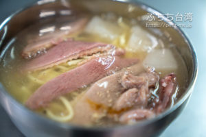 清珍鴨肉焿の鴨肉のとろみスープ麺
